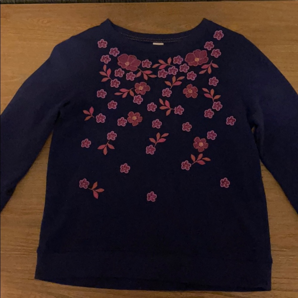 Floral kids sweater🌸 great condition